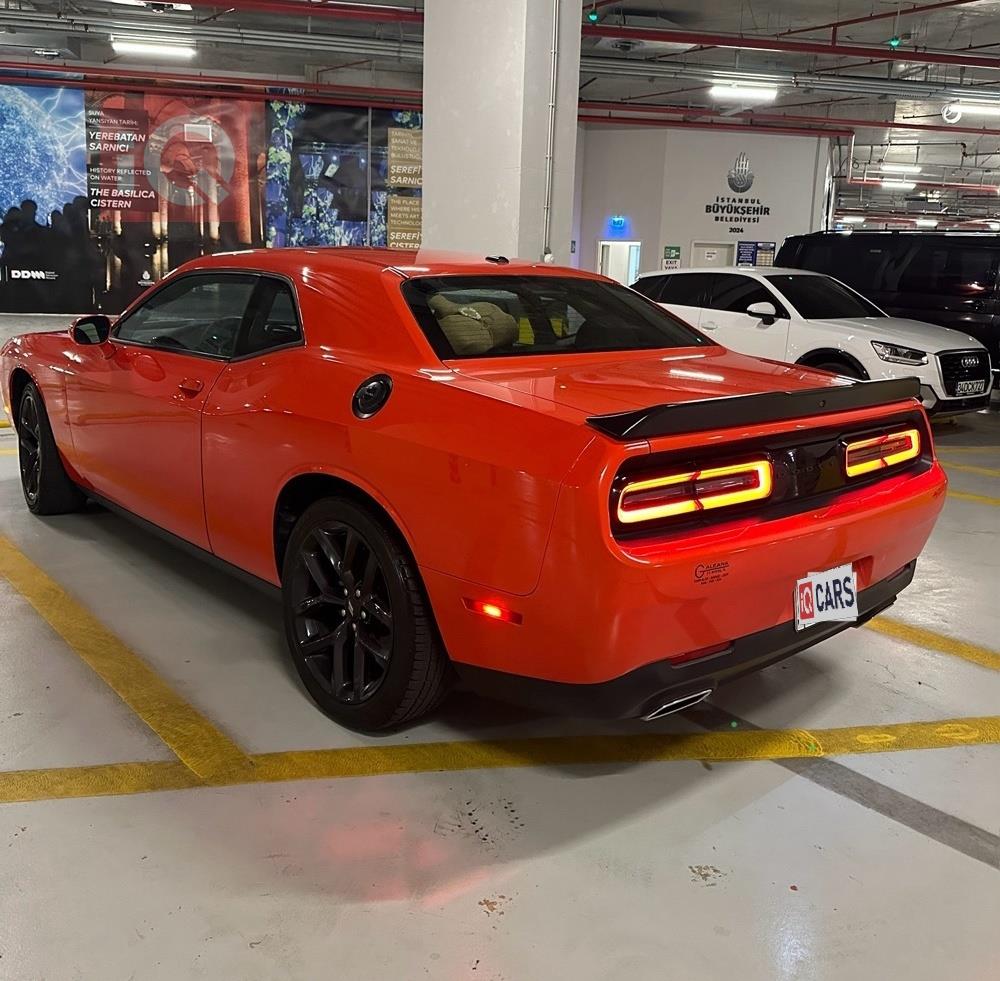 Dodge Challenger